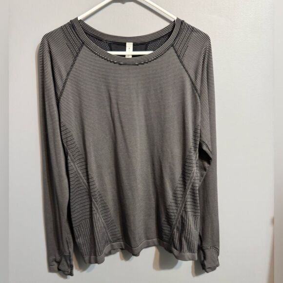 Athleta Momentum Seamless Top - Picture 4 of 12